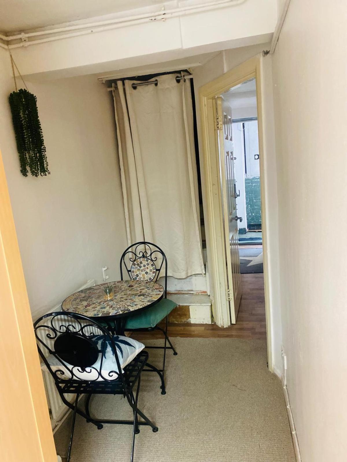 Cozy Studio Opposite Chelsea Stadium Лондон Екстер'єр фото